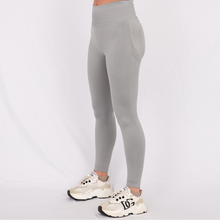 Load image into Gallery viewer, Elevation Seamless Leggings – Light Grey