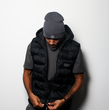 Load image into Gallery viewer, Champion Mindset Grounded Essentials Body warmer | Black